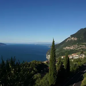 Hotel apartamentowy Morele, Tignale