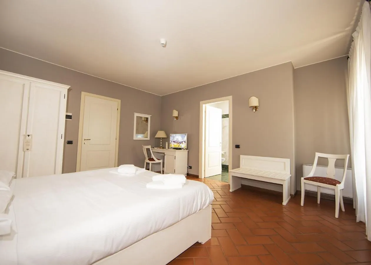 ***  Hotel Il Gelso Pontevico Italia