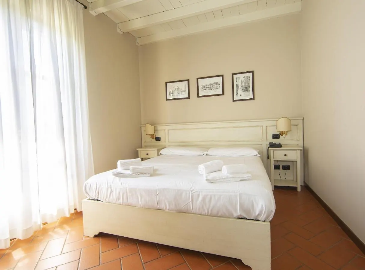 ***  Hotel Il Gelso Pontevico Italia